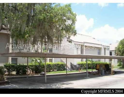 Foto principal - RIVER OAKS CONDOS - GATED COMMUNITY