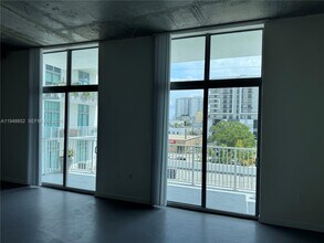 Building Photo - 2100 Van Buren St