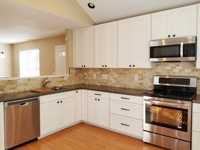 Foto del edificio - 9619 Elizabeth Townes Ln