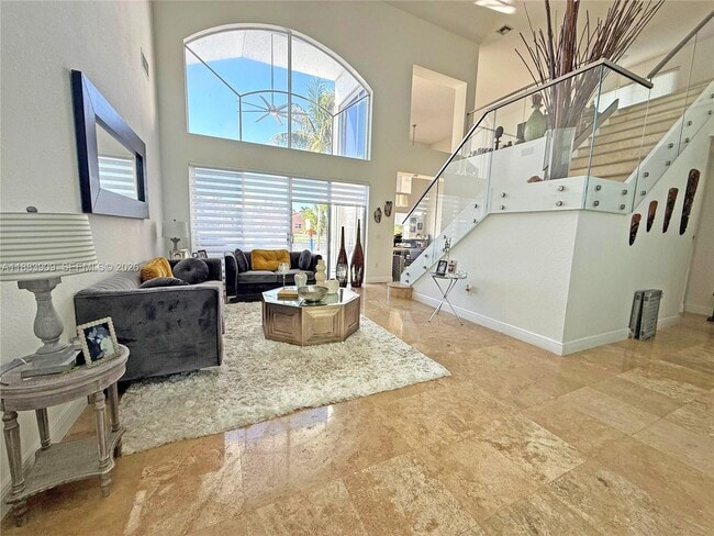 Foto del edificio - 18560 SW 44th St