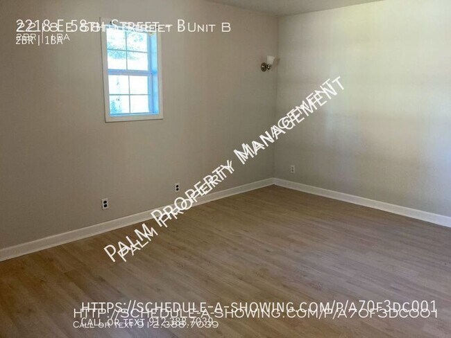 Foto del edificio - 2218 E 58th St