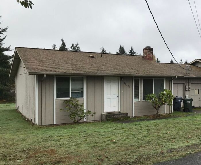 Foto principal - Lakewood/ Steilacoom area 2bdr 1 bath dupl...