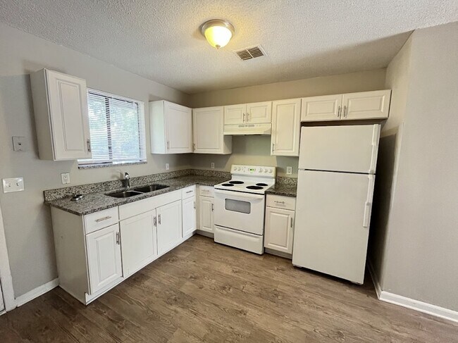 Foto del edificio - 5324 Westchase Ct
