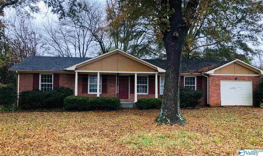 Primary Photo - 1729 Laverne Dr NW