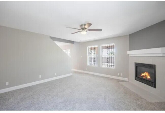 Foto del edificio - 10220 Teal Rd SW