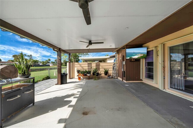 Foto del edificio - 11974 SW 110th Street Cir S