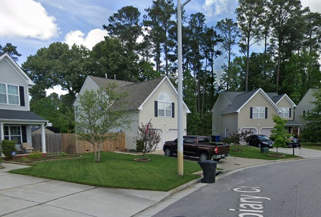 Lado frontal - 2436 Apiary Ct