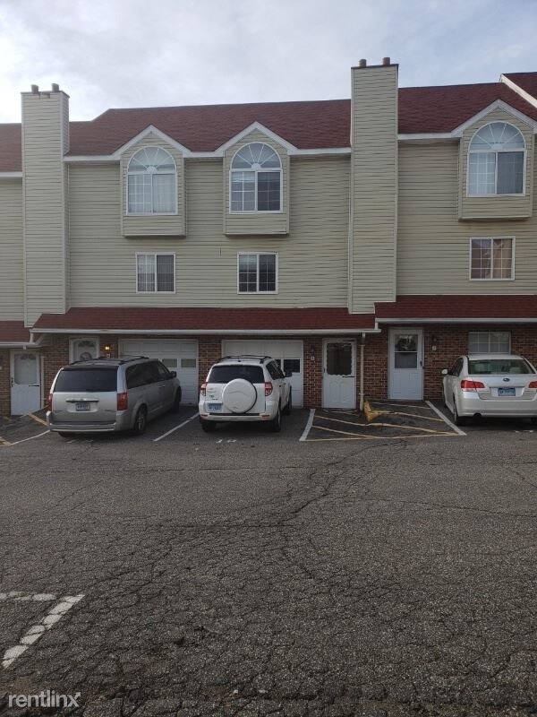 Primary Photo - 112 Pierpont Rd
