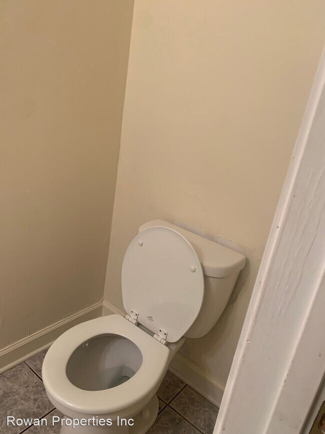 Foto del edificio - 3 br, 2.5 bath House - 824 Maupin Avenue