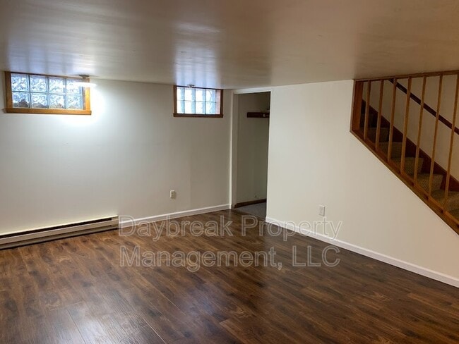 Building Photo - 1117 2nd Ave S
