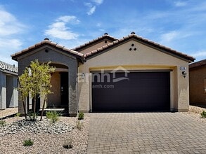 Building Photo - 530 Sacred Lotus Pl