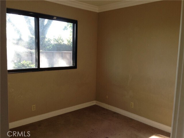 Foto del edificio - 1355 S Walnut St