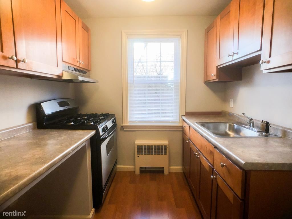 Primary Photo - 11 Trent Rd