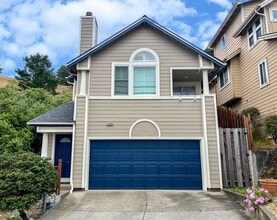 Building Photo - 513A Monterey Rd