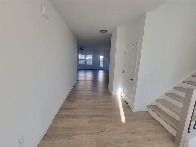 Foto del edificio - 5521 COALIE