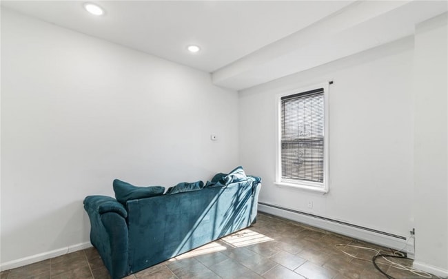 Building Photo - 27 Winans Ave