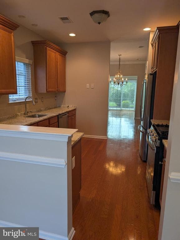 Building Photo - 302 Gosling Way