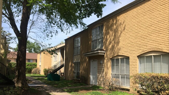 Foto del edificio - 6200 W Tidwell Rd