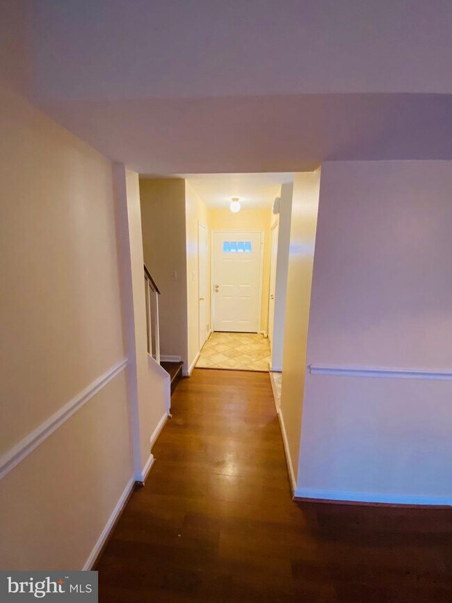 Foto del edificio - 1945 Mariner Ln