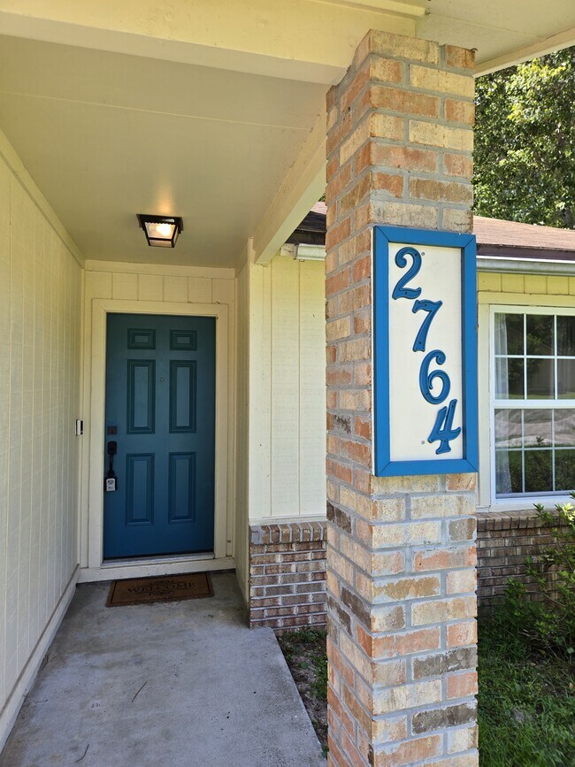 Foto del edificio - 2764 Sandusky Ave W