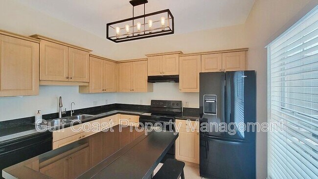 Foto del edificio - 7765 Plantation Cir