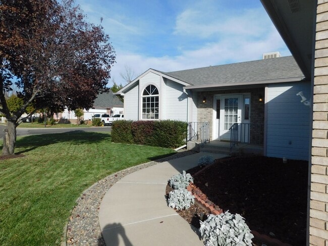 Foto del edificio - 3 Bed/2 Bath at Fountain Greens