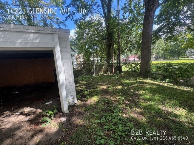 Building Photo - 14221 Glenside Rd