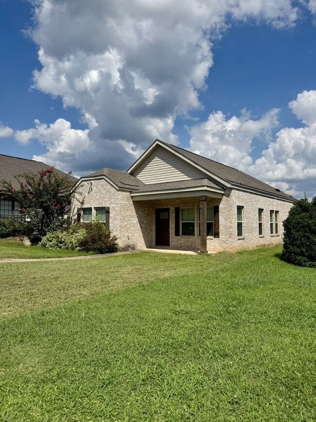 Building Photo - 2680 Canal Ct