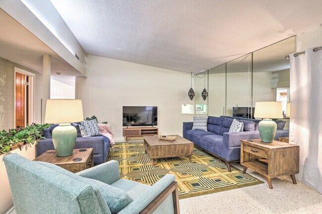 Foto del edificio - 1412 Country Club Rd N