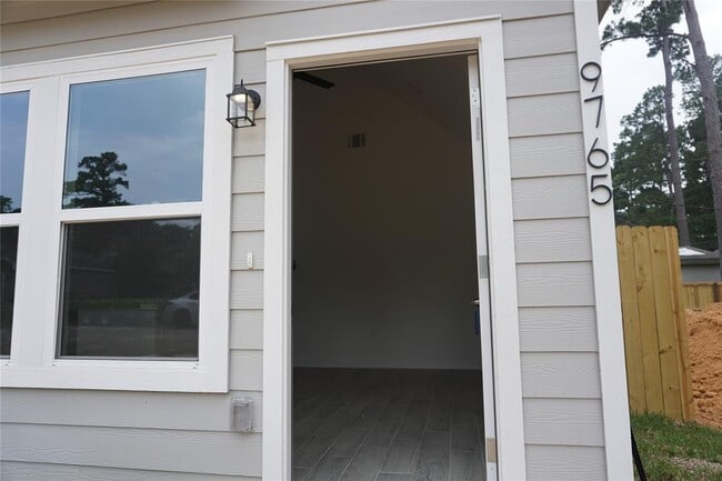Building Photo - 9765 Black Gum