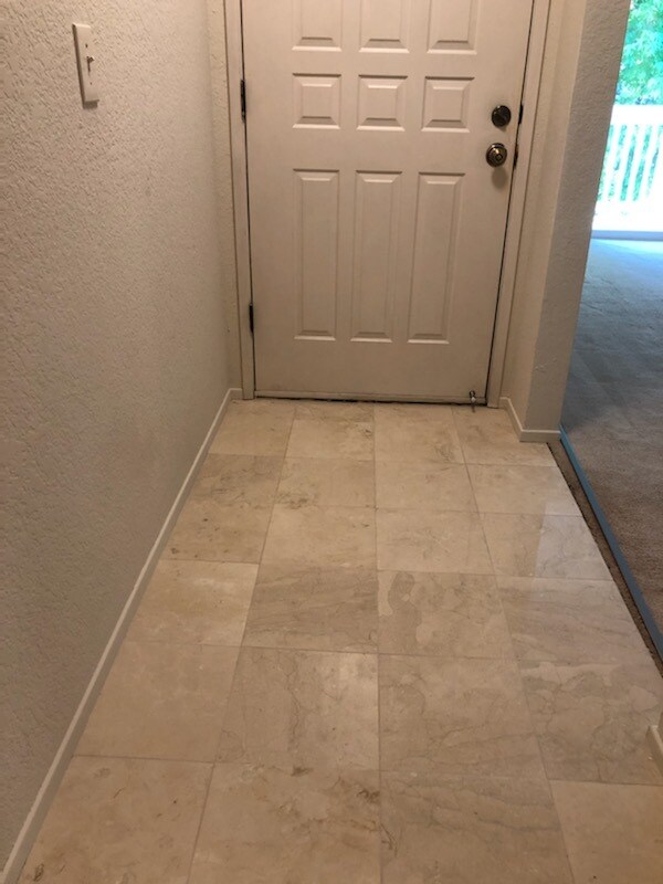 Building Photo - 850 Apricot Ave