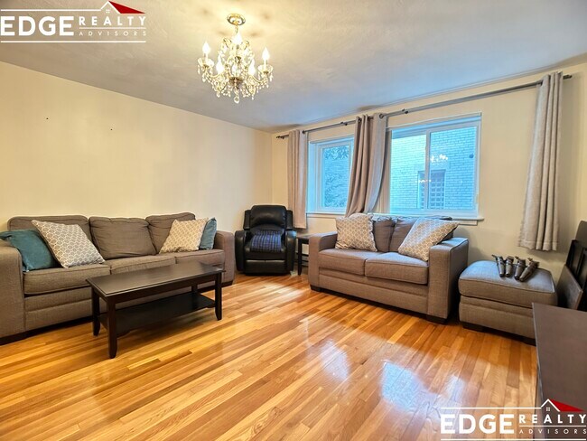 Foto del edificio - 39 Englewood Ave