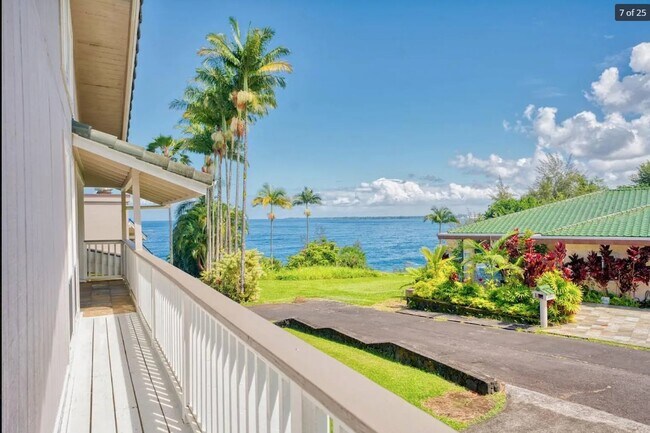 Foto del edificio - 27-103 Lali Pl