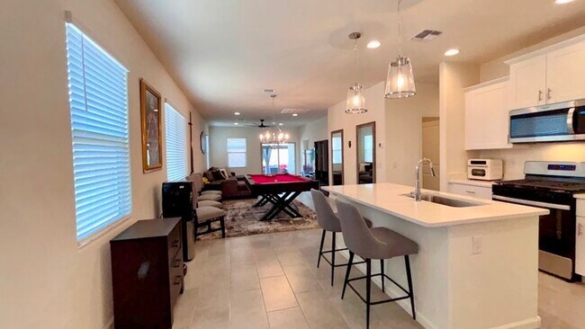 Building Photo - New Star Valley Home