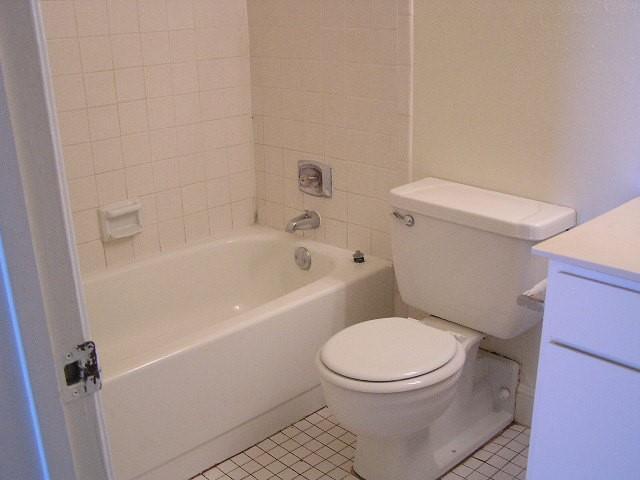 Foto del edificio - 9101 Country Creek St
