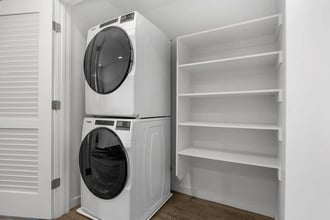 Building Photo - 918 20th St