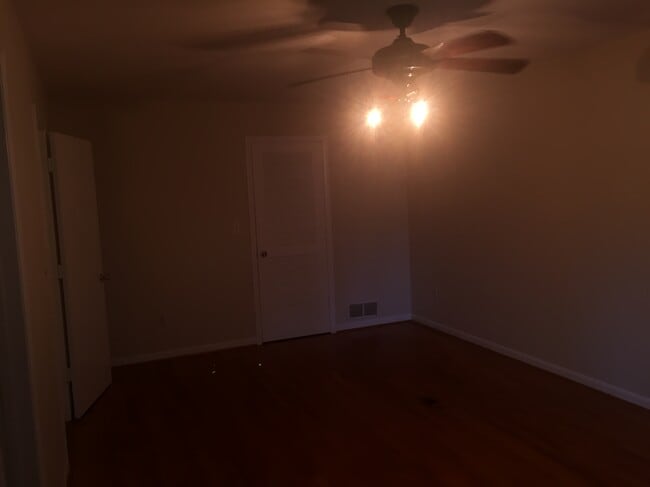 Upstairs bedroom - 3707 Ashford Dunwoody Rd NE