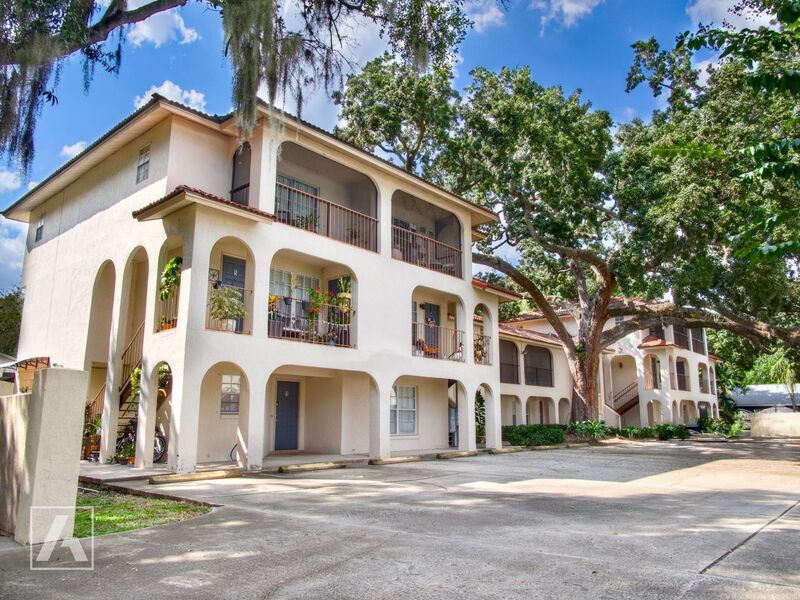 Foto principal - 611 E Amelia St