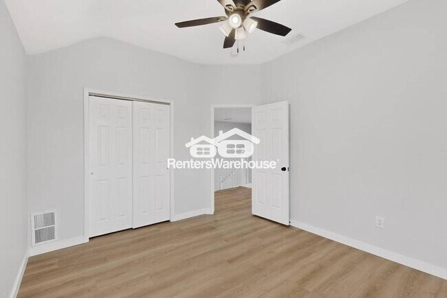 Foto del edificio - Renovated Home is Established Plano Neighborhood
