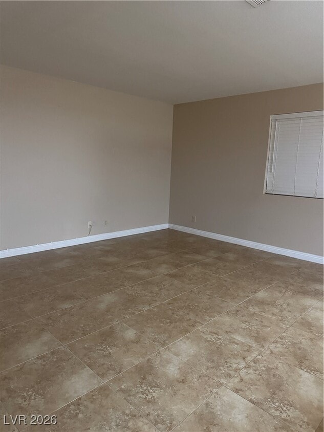 Building Photo - 304 S Buffalo Dr