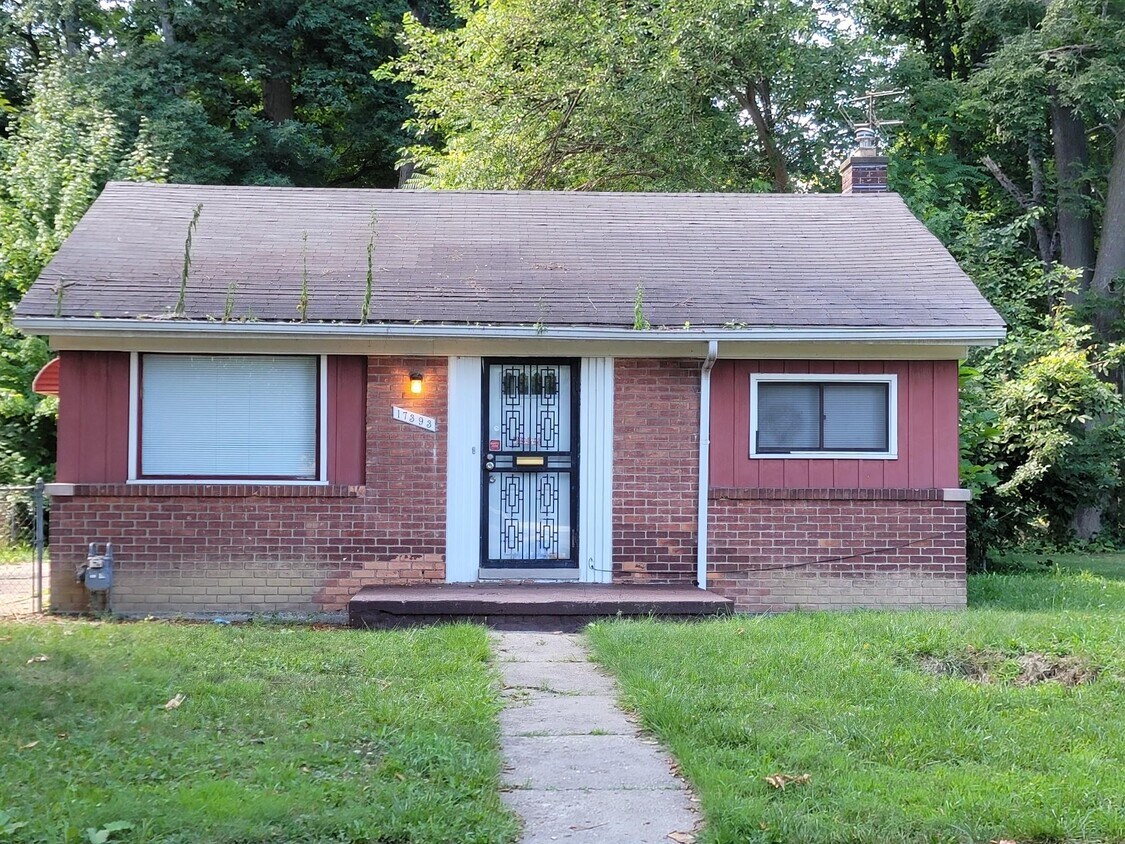 17393 Beaverland St, Detroit, MI 48219 House for Rent in Detroit, MI