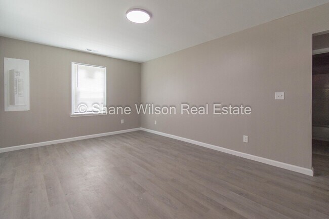 Foto del edificio - Remodeled 2BR/ 1 BA home ready for easy li...