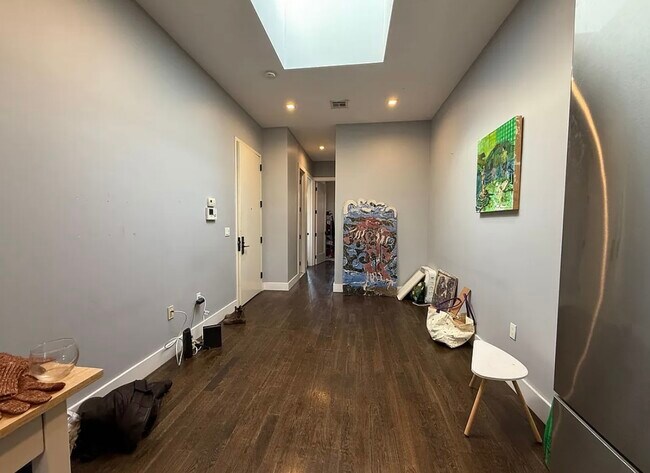 Foto del edificio - 5438 Arnold Ave