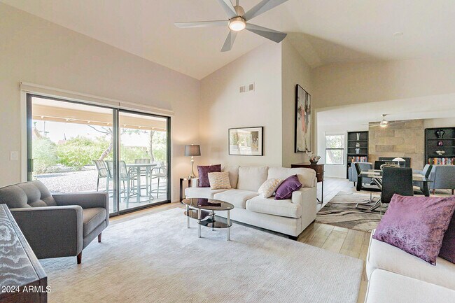 Foto del edificio - 9625 W Taro Ln