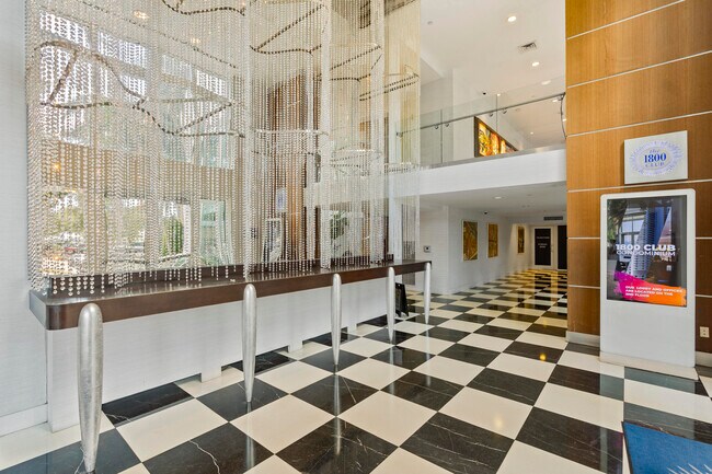 Foto del edificio - 1800 N Bayshore Dr