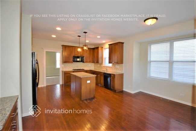 Building Photo - 699 Bonaventure Dr