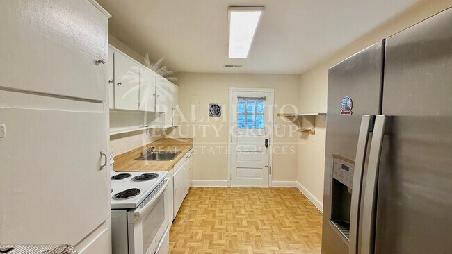 Foto del edificio - 928 McCormick St