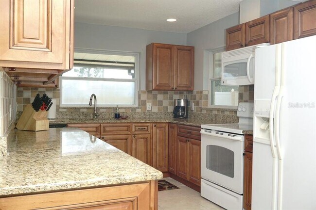 Foto del edificio - 3139 Carlos Dr