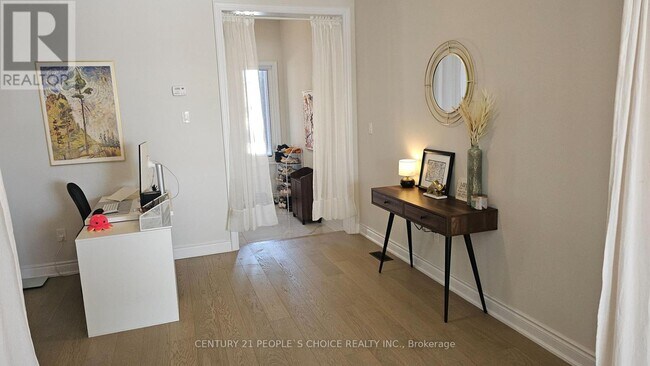 Photo du bâtiment - 1308 Anthonia Trail