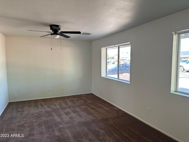 Building Photo - 17208 N 16th Ave